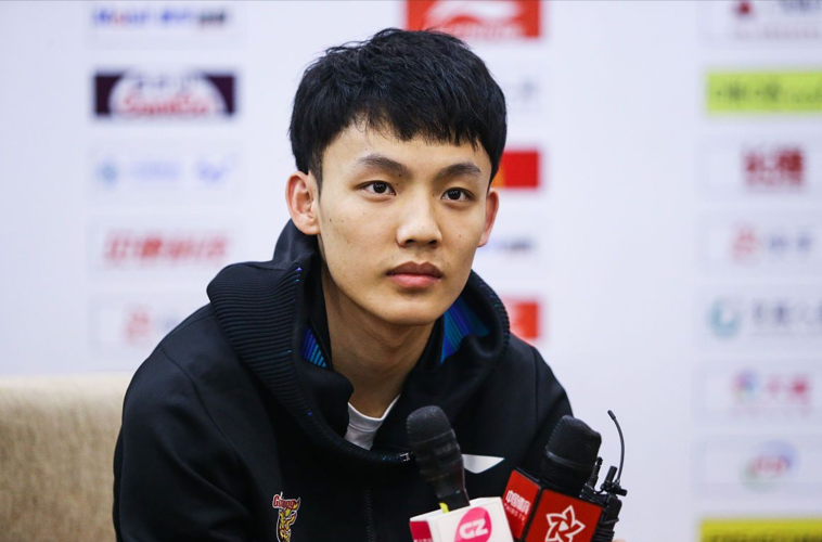 惜败北京发布会！王世龙认可攻守被杰曼打服，祝铭震强调积极训练
