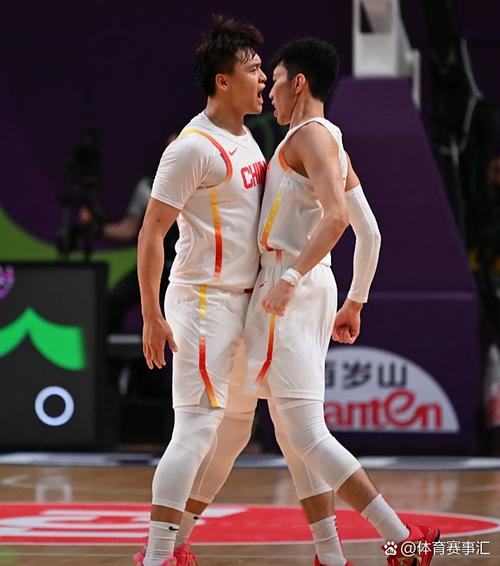 北京9088险胜同曦，赵睿24+6，周琦10+9，祝铭震19分