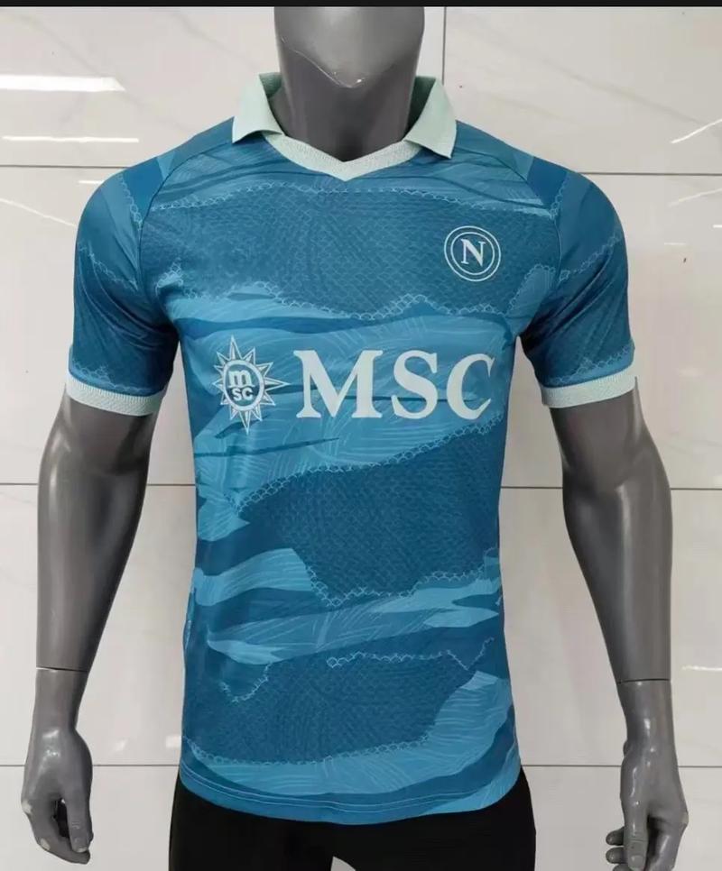 足球网上在哪买，足球网上在哪买球衣？