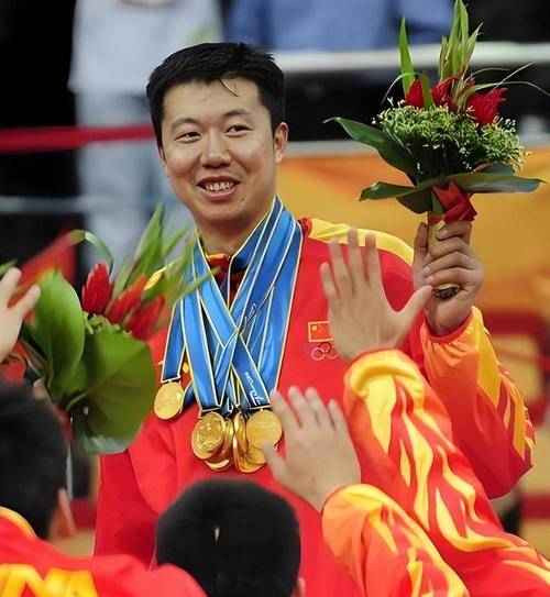 王治郅哪一年回国，王治郅去哪了？