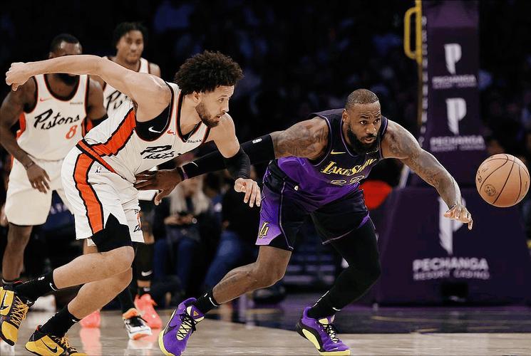 2004湖人vs活塞比分，2004年湖人vs活塞？